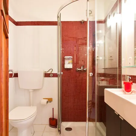 Aposentus - Downtown Bright Apartment